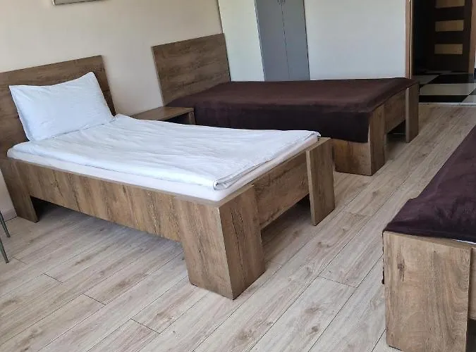 Centrum Noclegowe Ii Hostel