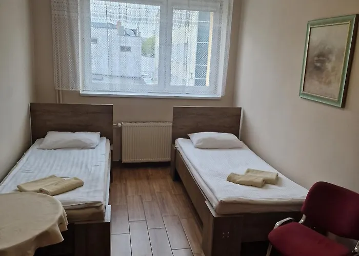 Centrum Noclegowe Ii 호스텔