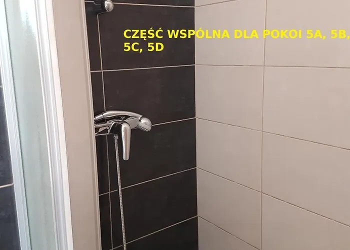 Centrum Noclegowe Ii Hostel